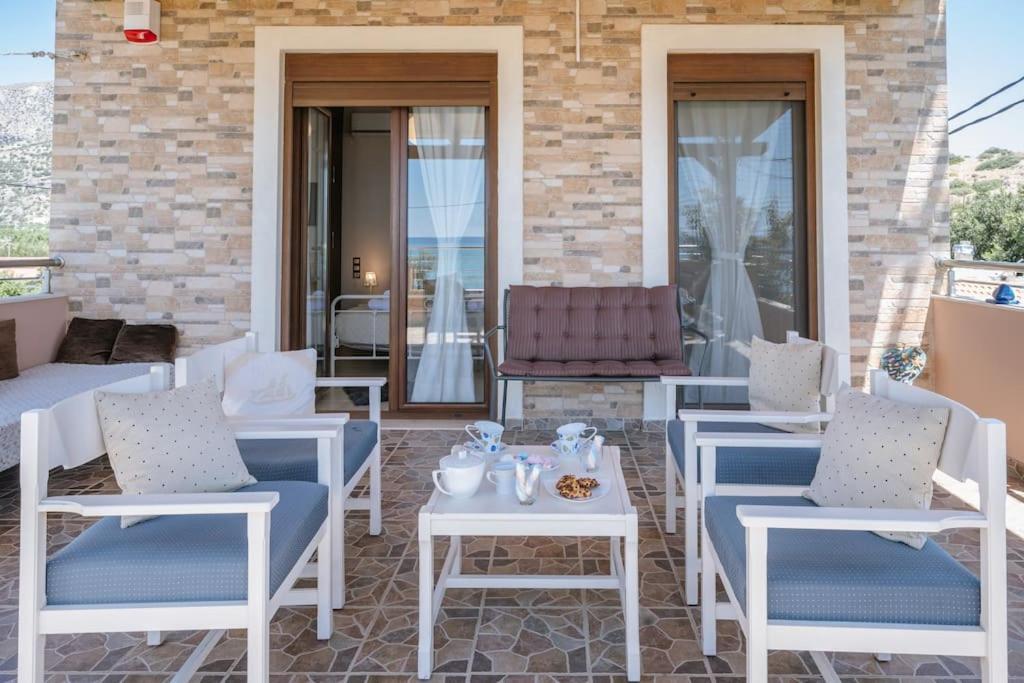 Villa Kyma By The Sea, In South Crete Keratokampos